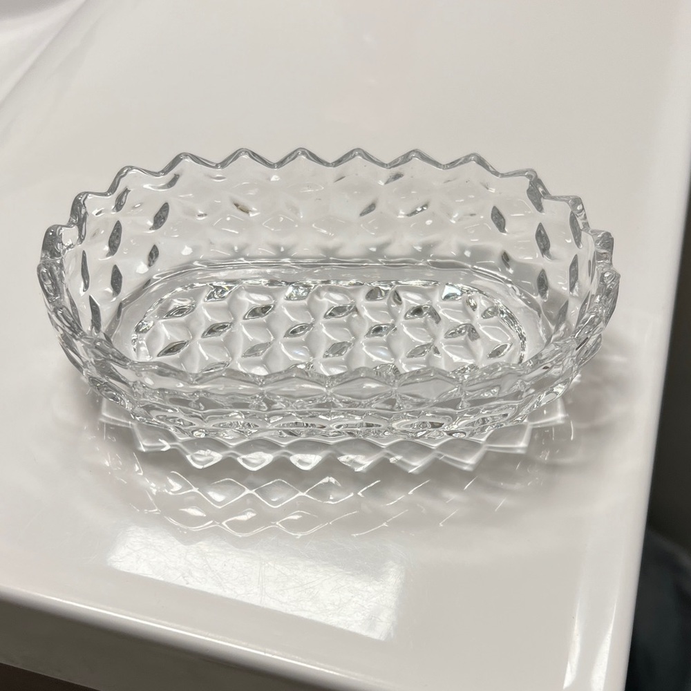Clear Glass Diamond Pattern Tray